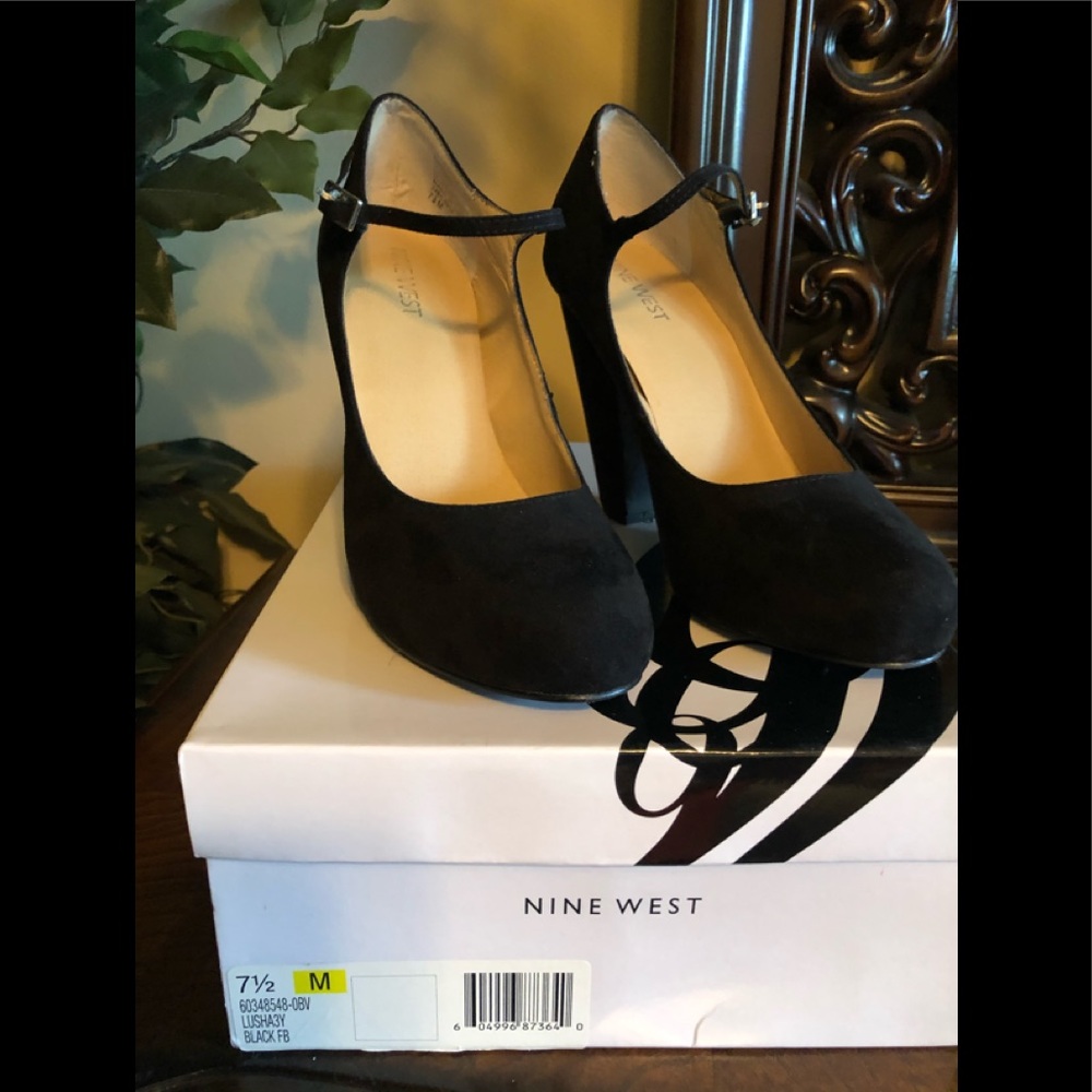 Woman Nine West